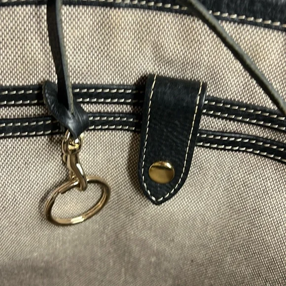 Dooney & Bourke Medium Black Florentine Vacchetta Leather East/West Satchel - Picture 16 of 16